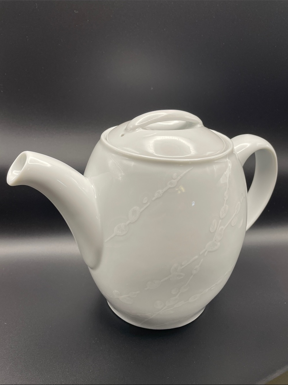 Teapot & Lid White Trace by Denby-Langley NWOT - Discontinued Piece